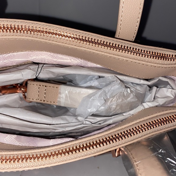 Brand New Ted Baker purse - Picture 3 of 3
